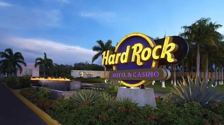 Cana Rock Star Luxury Condo, Casino, Golf, Beach In Hard Rock Area Пунта-Кана Экстерьер фото